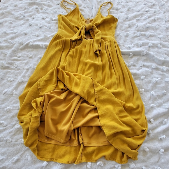 Leith Mustard Yellow Keyhole Tie front Dress Small - Picture 8 of 12
